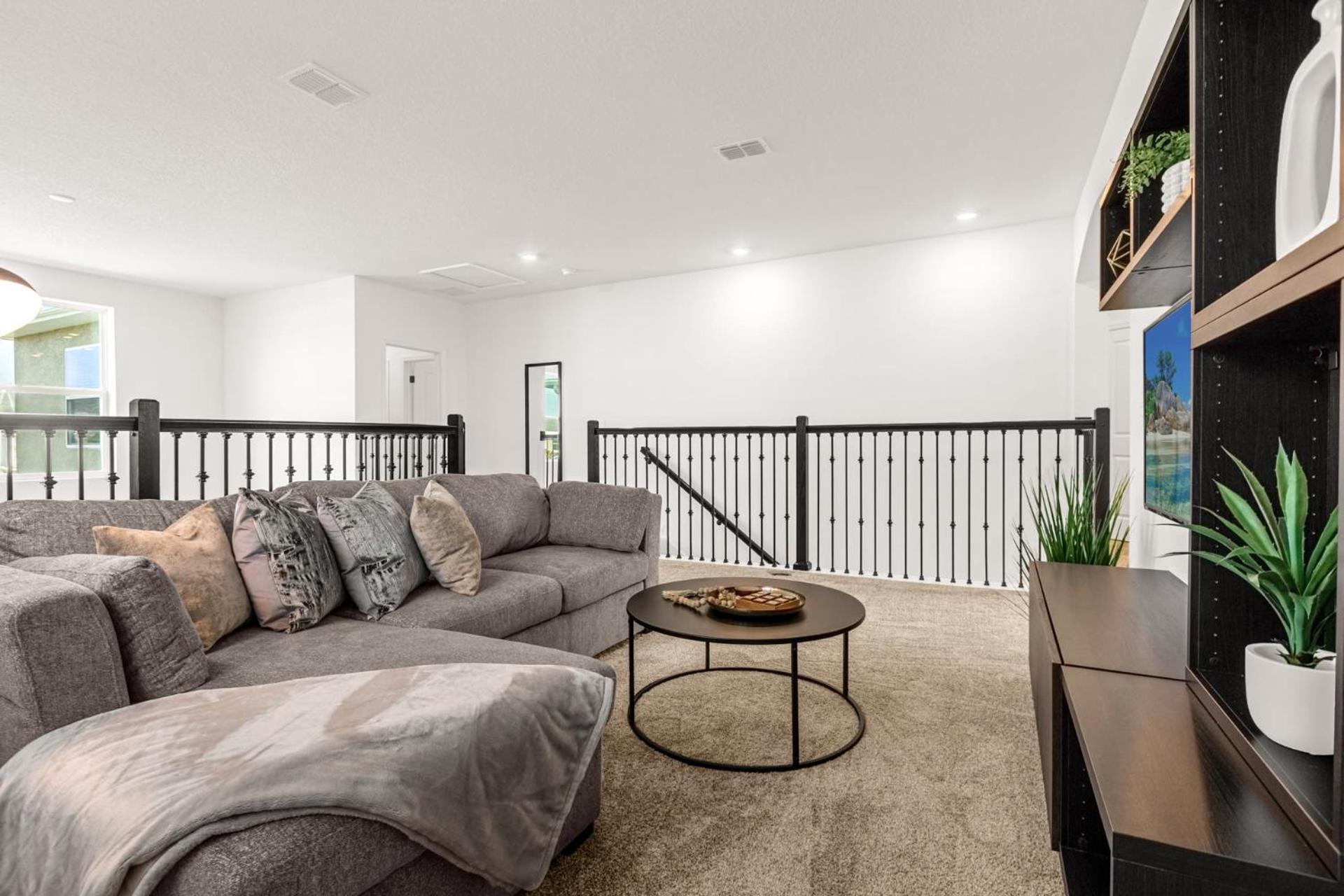 Upstay - Sanctuary House W Pool & In Holiday home *