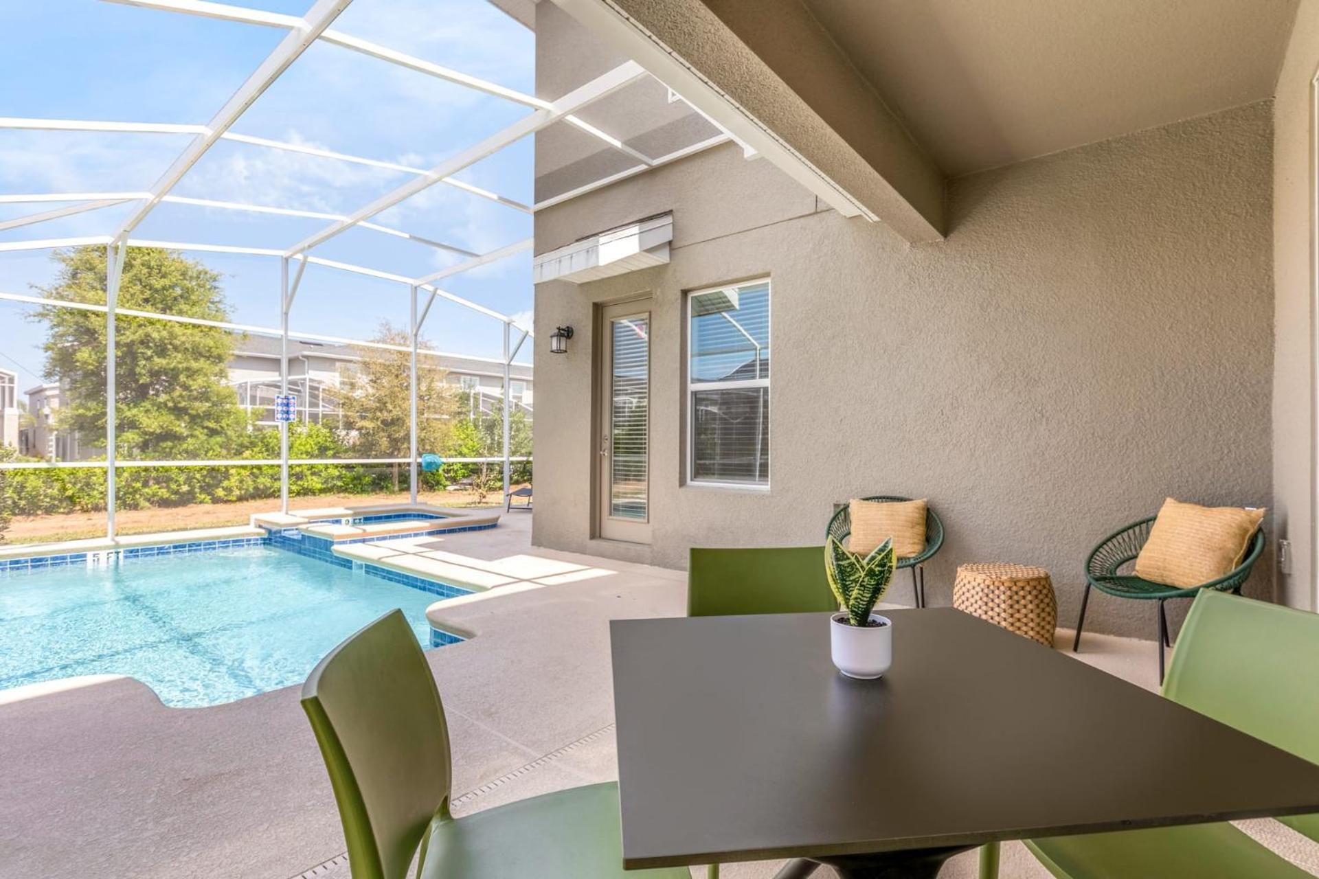 Holiday home Upstay - Sanctuary House W Pool & In